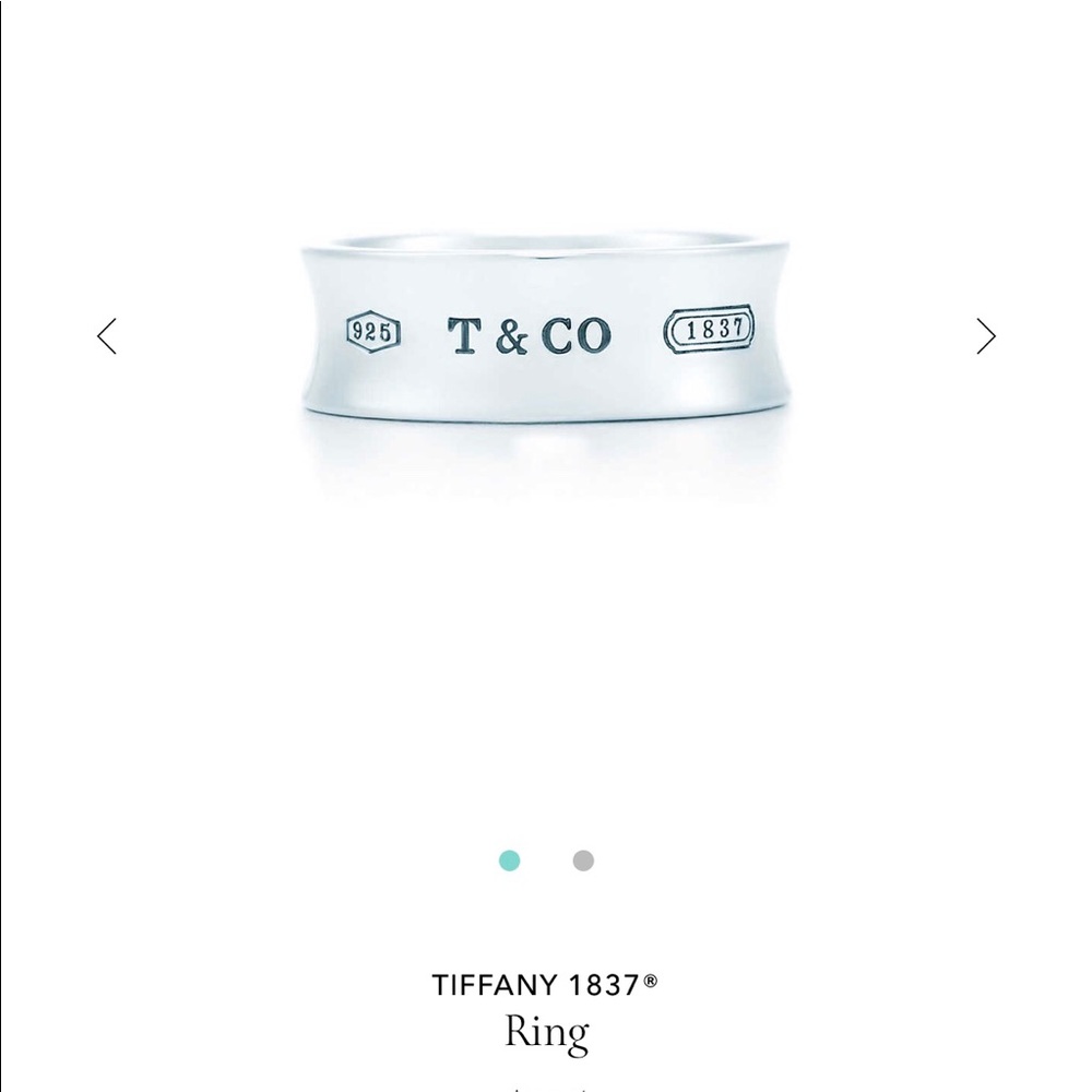 Used w/o box size 6 Tiffany and Co ring
